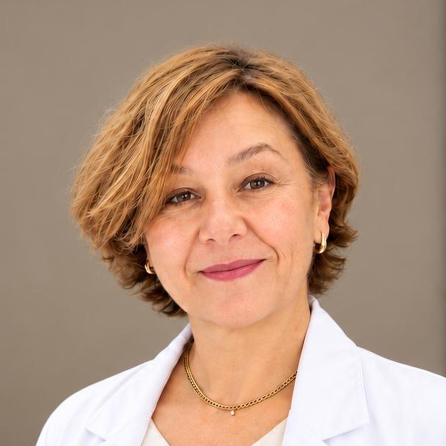 Dra. Elena Gómez García